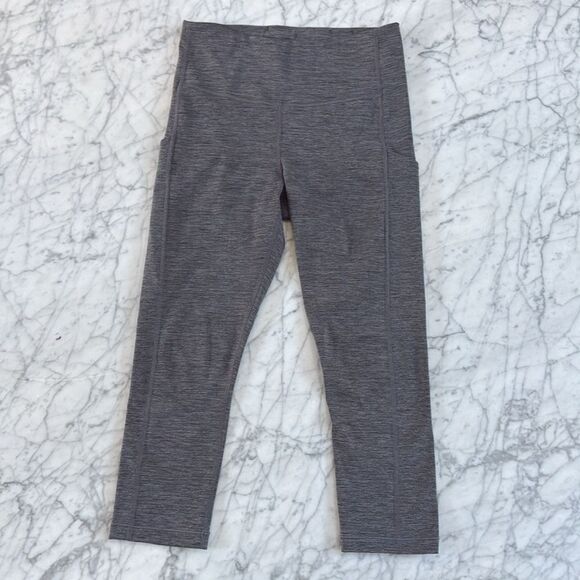 Athleta Ultimate Stash Pocket Capri Leggings Heather Gray Women’s Size Small - Picture 4 of 11